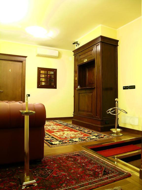 Relax Style House Central Rooms Pescara Bagian luar foto